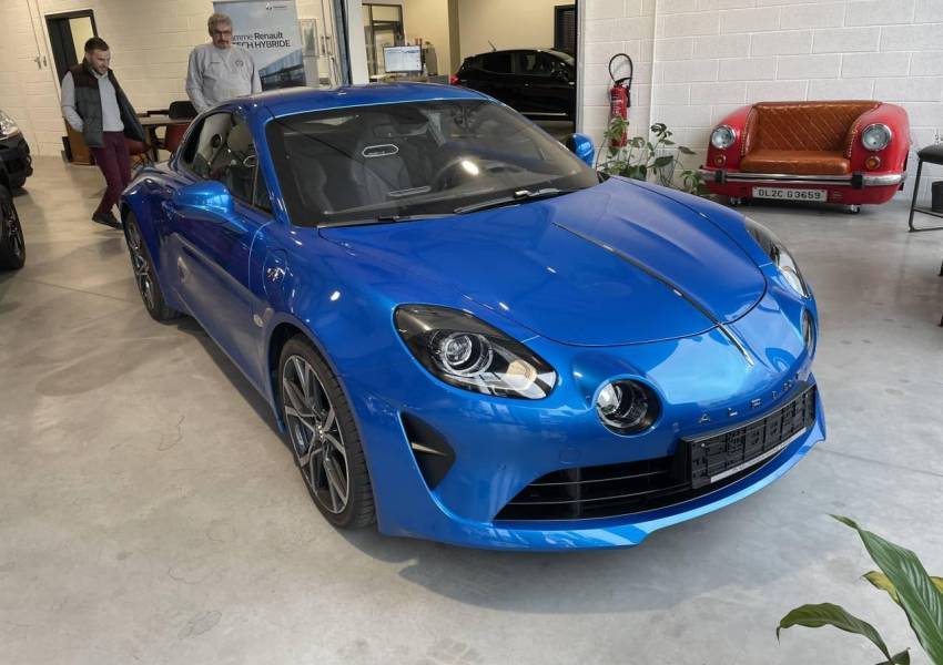 Alpine A110 (2) Legende