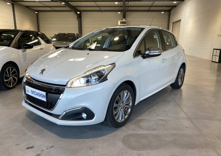 Peugeot 208 1.2 PureTech 82 Allure