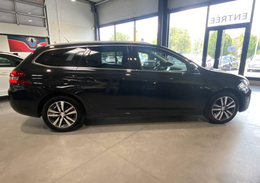 Peugeot 308 SW (2) Puretech 130 S&S Allure