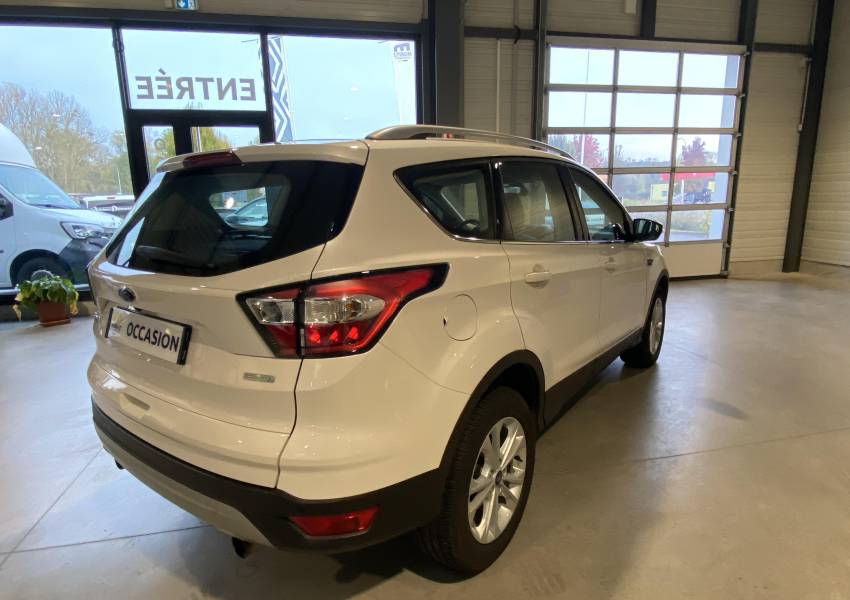 Ford Kuga (2) 1.5T ECOBOOST 150ch 2WD S/S TITANIUM