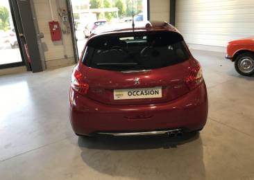 Peugeot 208 1.6 THP 200 GTI